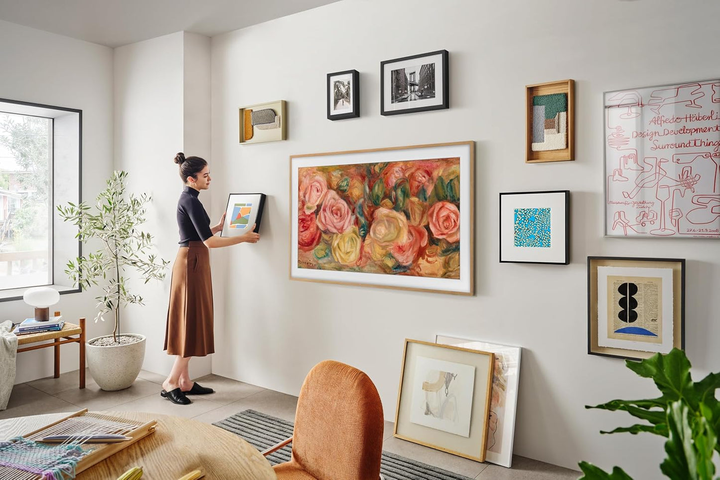 Samsung The Frame 55" QLED 4K Smart TV 2024 — Art Mode, Pantone Validated, Dolby Atmos, Alexa